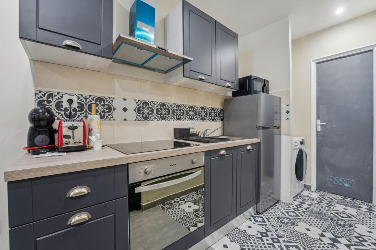 Apartment Budget Avec Parking Au Centre-ville